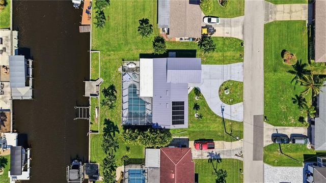1421 SE 29th TER, Cape Coral, FL 33904