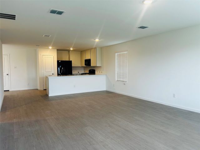 717 Dressage Lane, Aubrey, TX 76227