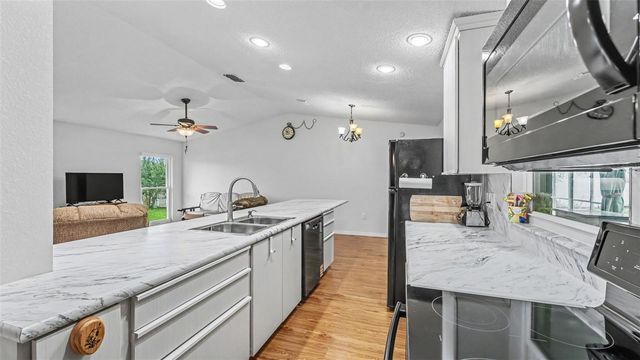 6137 WATERMAN LANE, Lakeland, FL 33812