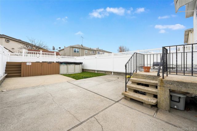 81 Houston street, Staten Island, NY 10302