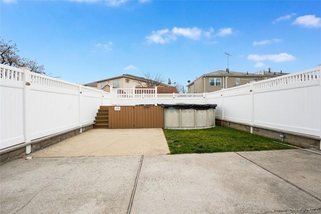 81 Houston street, Staten Island, NY 10302