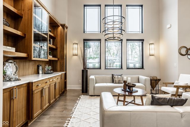 4292 Alderborough Way, Zionsville, IN 46077