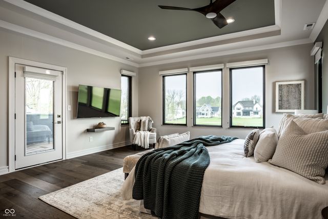 4292 Alderborough Way, Zionsville, IN 46077