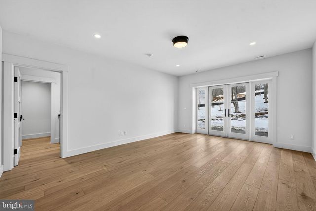 4 FOXTROT KNOLL LN, Middleburg, VA 20117