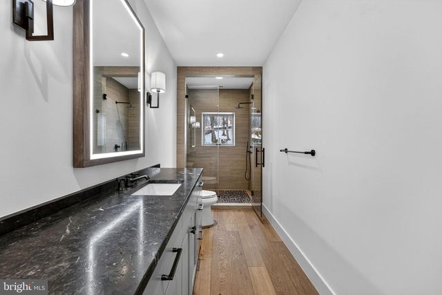 4 FOXTROT KNOLL LN, Middleburg, VA 20117