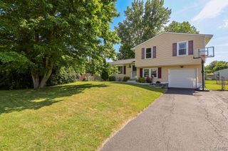 8038 Candela Lane, Clay, NY 13041