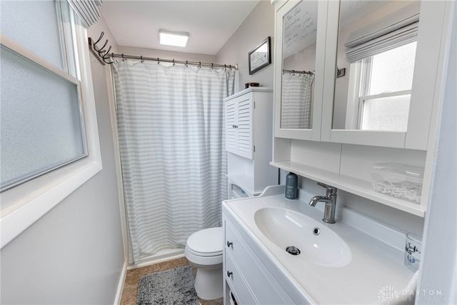 4501 Strathaven Drive, Riverside, OH 45424