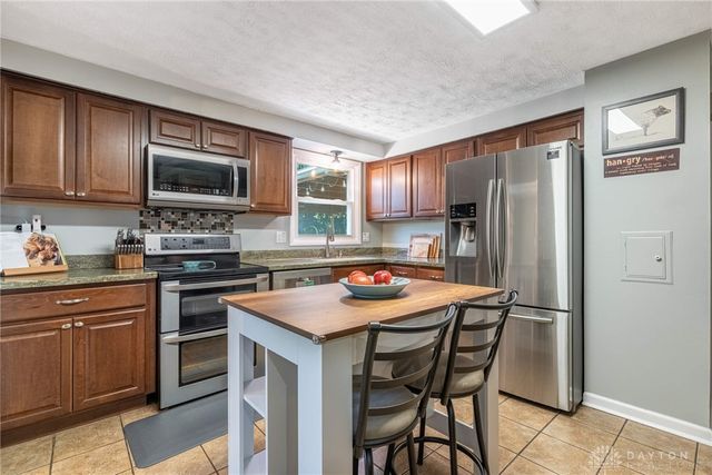 4501 Strathaven Drive, Riverside, OH 45424