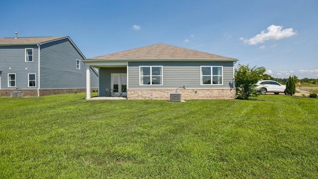 5050 Strawberry Place, White House, TN 37188