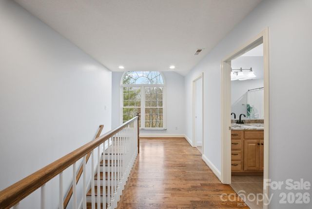 21 Hope Road, Weaverville, NC 28787