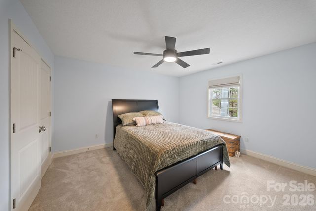 21 Hope Road, Weaverville, NC 28787