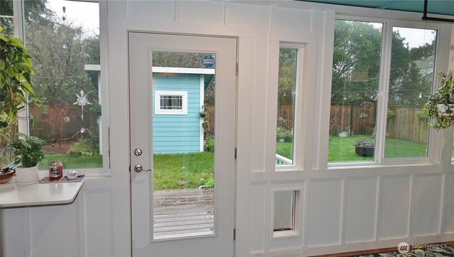 102 N Oar Loop NW, Ocean Shores, WA 98569