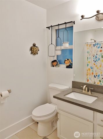 102 N Oar Loop NW, Ocean Shores, WA 98569