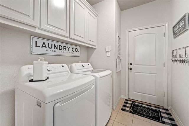 2218 Brougham Place, College Station, TX 77845