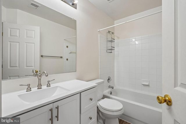 15776 SILENT TREE PL, Woodbridge, VA 22191