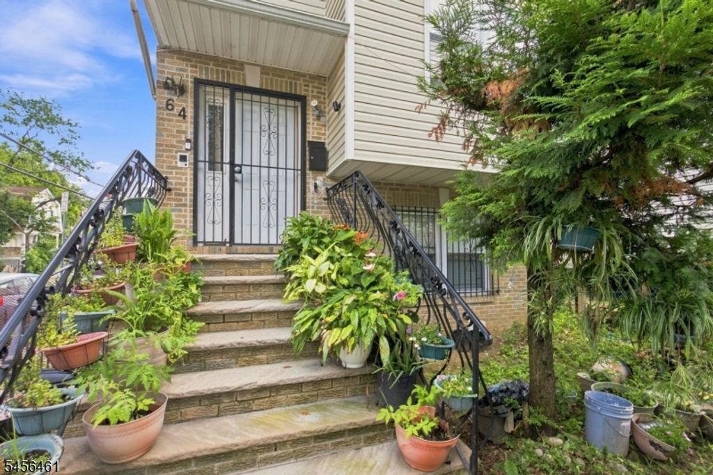 64 Fabyan Pl 2, Newark City, NJ 07108 — photo 2