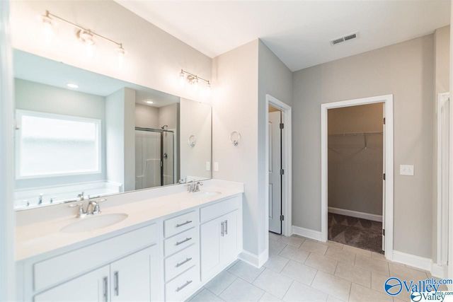 3029 Crystal Creek Drive, Brownsboro, AL 35741