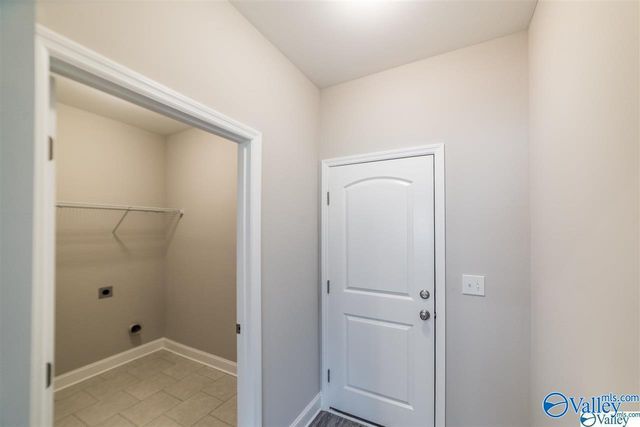 3029 Crystal Creek Drive, Brownsboro, AL 35741