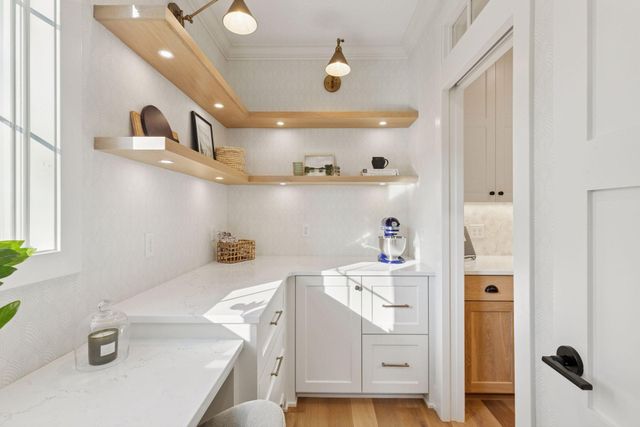 550 Orono Orchards Road S, Wayzata, MN 55391