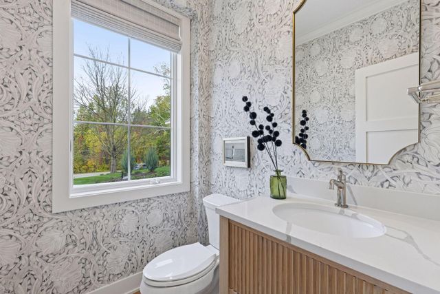 550 Orono Orchards Road S, Wayzata, MN 55391