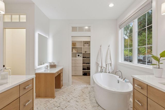 550 Orono Orchards Road S, Wayzata, MN 55391