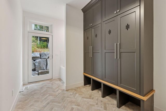 550 Orono Orchards Road S, Wayzata, MN 55391