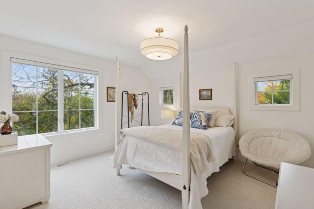 550 Orono Orchards Road S, Wayzata, MN 55391