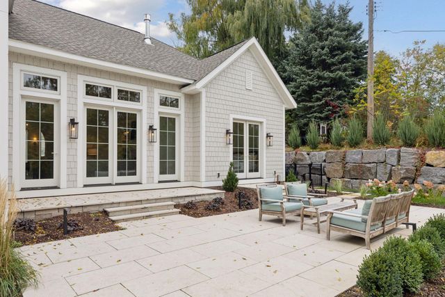 550 Orono Orchards Road S, Wayzata, MN 55391