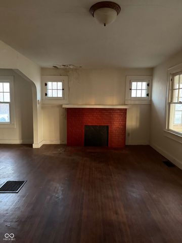 4406 Rockville Road, Indianapolis, IN 46222