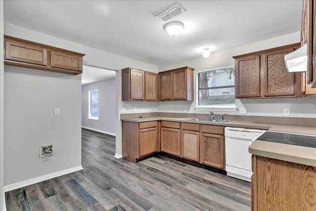 3112 Lee Avenue 102, Fort Worth, TX 76106
