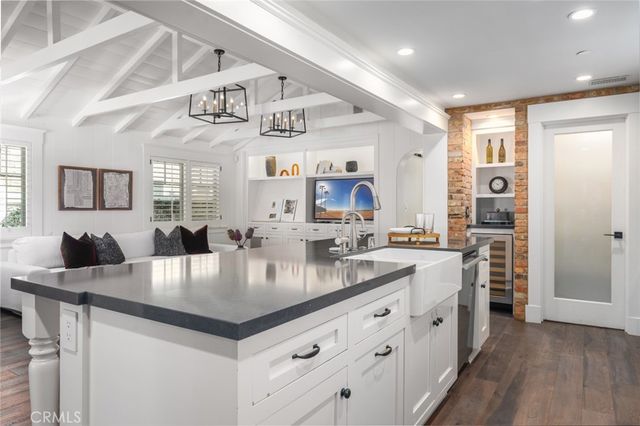 426 Dahlia Avenue, Corona Del Mar, CA 92625