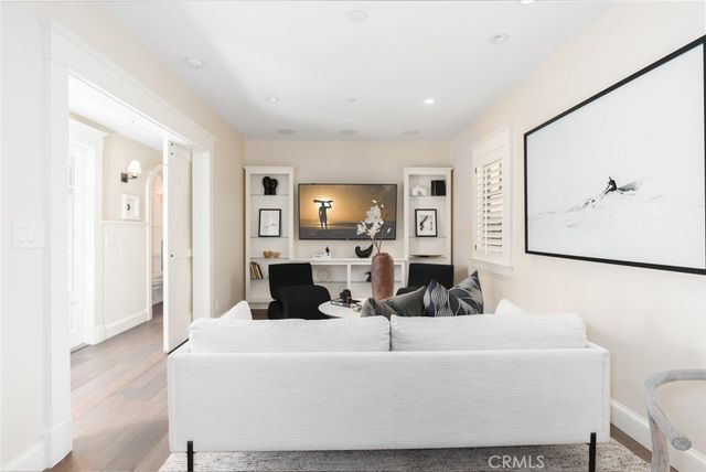 426 Dahlia Avenue, Corona Del Mar, CA 92625