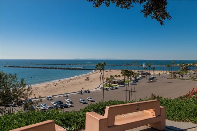426 Dahlia Avenue, Corona Del Mar, CA 92625
