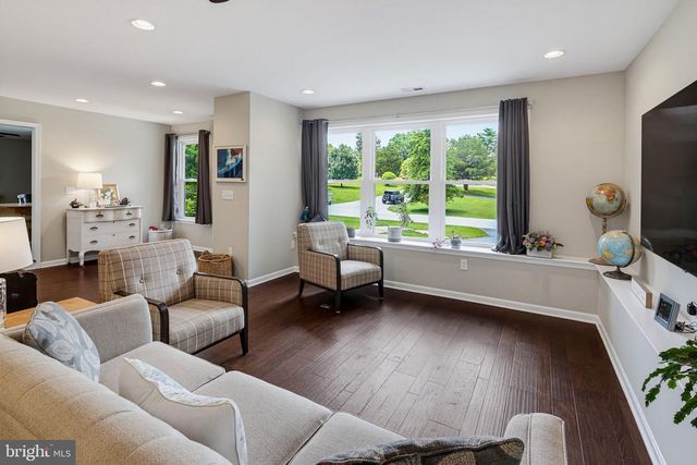 9242 SPRING VALLEY RD, Ellicott City, MD 21043