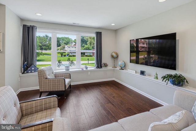 9242 SPRING VALLEY RD, Ellicott City, MD 21043