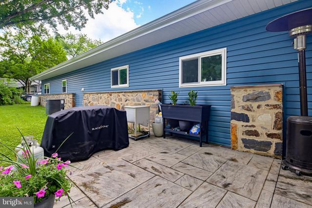 9242 SPRING VALLEY RD, Ellicott City, MD 21043