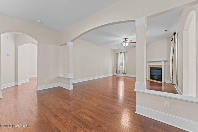 195 Glenmoor Drive, Southern Pines, NC 28387