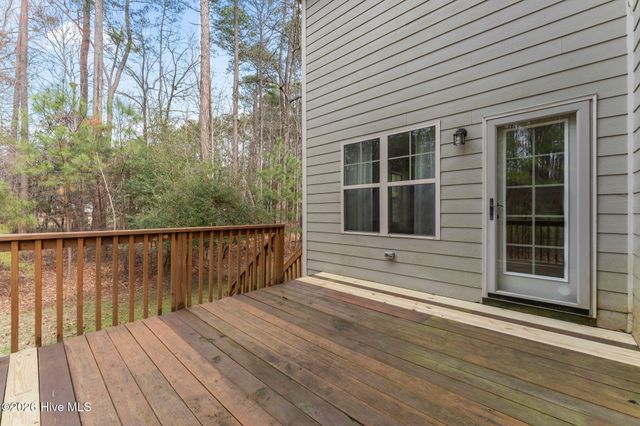 195 Glenmoor Drive, Southern Pines, NC 28387
