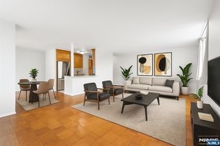 6040 Boulevard East 3H, West New York, NJ 07093