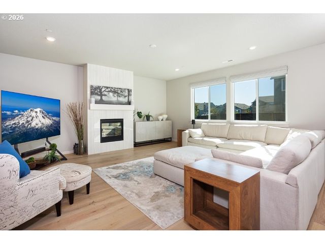 2731 S 6TH Way, Ridgefield, WA 98642