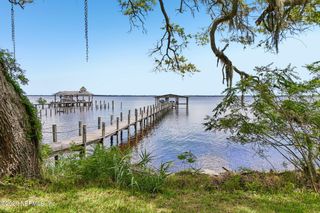 1320 RIVER Road, Orange Park, FL 32073