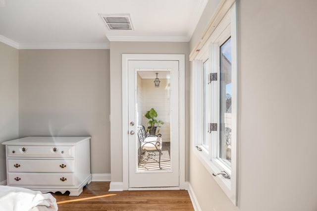 156 Tradd Street E, Charleston, SC 29401