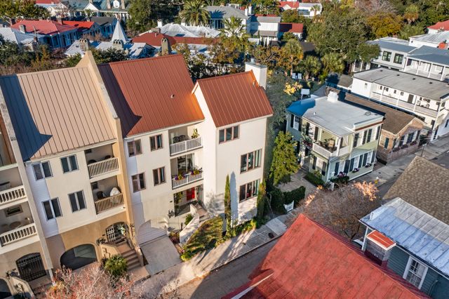 156 Tradd Street E, Charleston, SC 29401