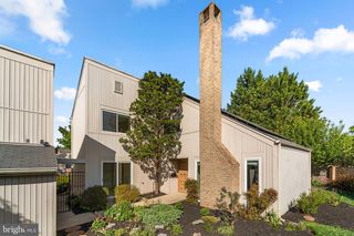 19101 BROOKE GROVE CT, Montgomery Village, MD 20886