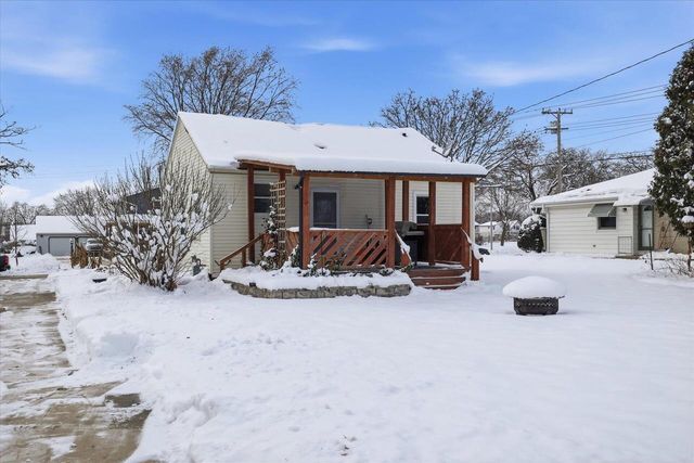 3616 S 90th STREET, Milwaukee, WI 53228