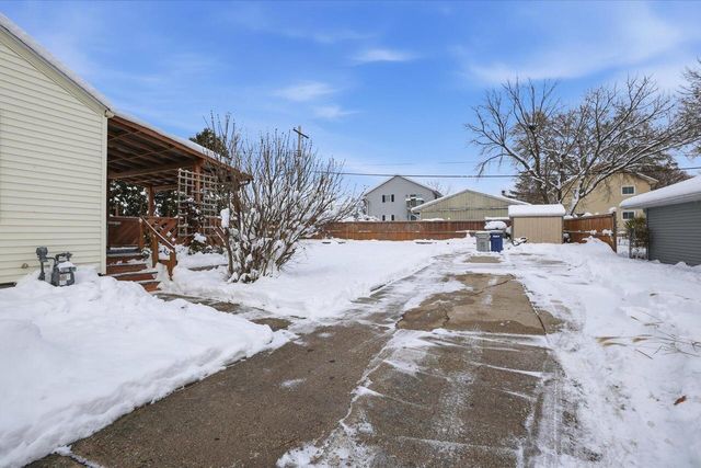 3616 S 90th STREET, Milwaukee, WI 53228