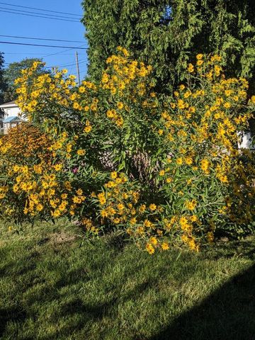 3616 S 90th STREET, Milwaukee, WI 53228