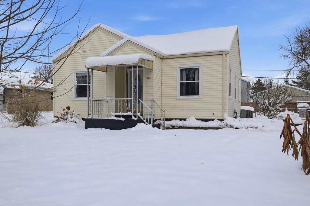 3616 S 90th STREET, Milwaukee, WI 53228