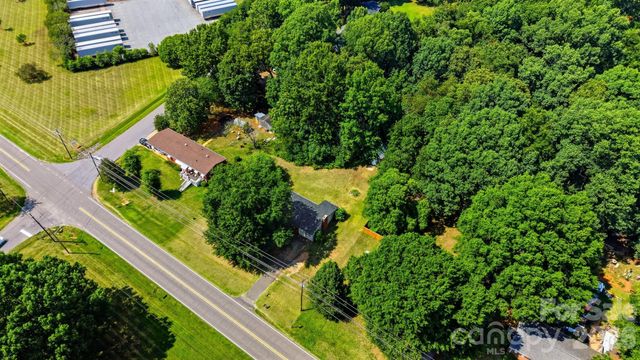 807 Mt Olive Church Road, Newton, NC 28658
