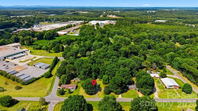 807 Mt Olive Church Road, Newton, NC 28658